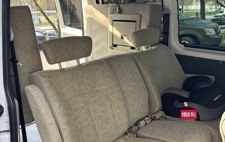 Volkswagen Transporter T6 рестайлинг, 2017 год, 3 600 000 рублей, 17 фотография