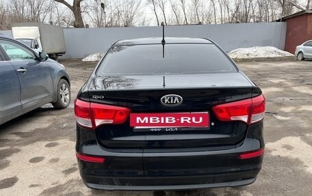 KIA Rio III рестайлинг, 2015 год, 836 000 рублей, 8 фотография