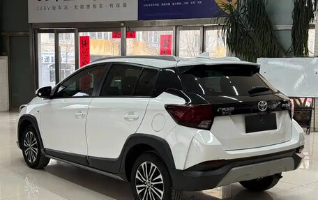 Toyota Yaris XP150 рестайлинг, 2022 год, 1 200 888 рублей, 6 фотография