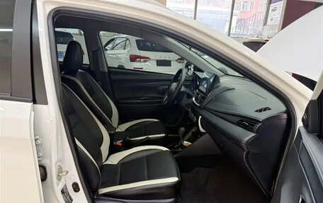 Toyota Yaris XP150 рестайлинг, 2022 год, 1 200 888 рублей, 18 фотография