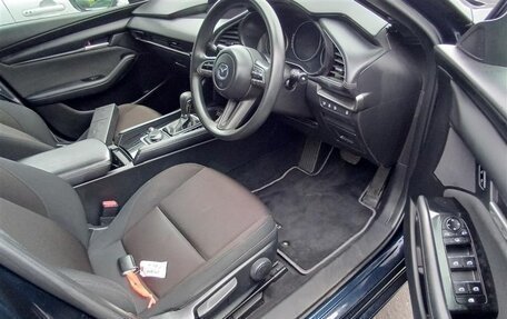 Mazda 3, 2023 год, 1 380 000 рублей, 9 фотография