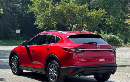 Mazda CX-4, 2021 год, 1 800 888 рублей, 7 фотография