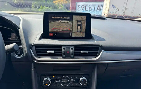 Mazda CX-4, 2021 год, 1 800 888 рублей, 13 фотография