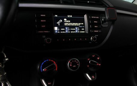 KIA Rio IV, 2017 год, 1 349 000 рублей, 10 фотография