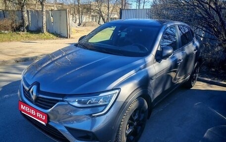 Renault Arkana I, 2021 год, 1 800 000 рублей, 2 фотография