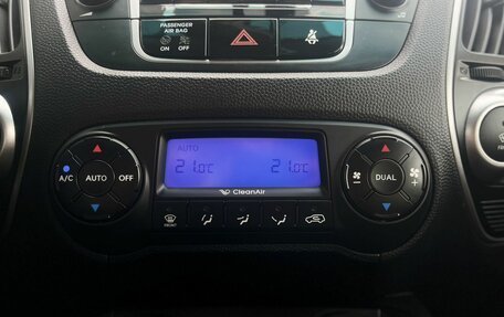 Hyundai ix35 I рестайлинг, 2012 год, 1 200 000 рублей, 14 фотография