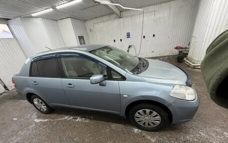 Nissan Tiida, 2004 год, 500 000 рублей, 1 фотография