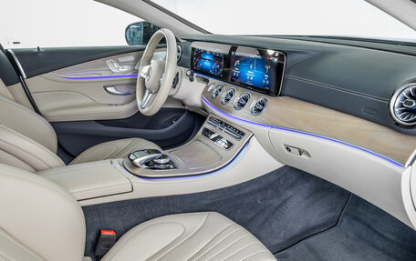 Mercedes-Benz CLS, 2021 год, 6 267 000 рублей, 9 фотография