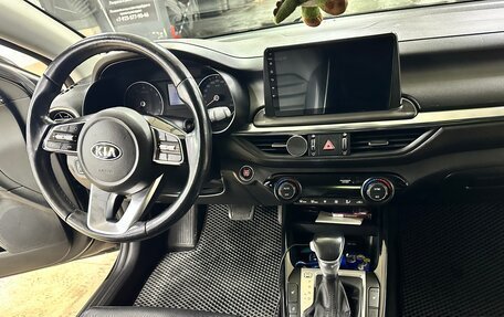 KIA Cerato IV, 2019 год, 1 900 000 рублей, 10 фотография