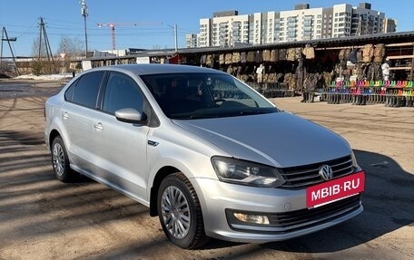Volkswagen Polo VI (EU Market), 2016 год, 905 000 рублей, 3 фотография