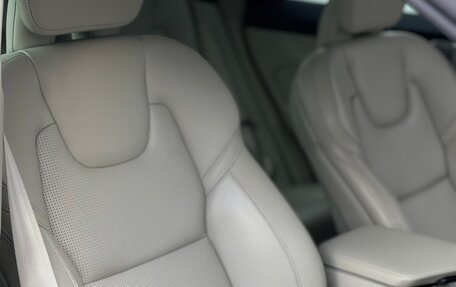 Volvo XC60 II, 2022 год, 6 200 000 рублей, 19 фотография