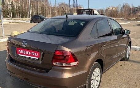 Volkswagen Polo VI (EU Market), 2016 год, 900 000 рублей, 3 фотография