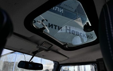 Land Rover Defender I, 2011 год, 2 100 000 рублей, 17 фотография