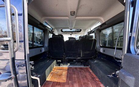 Land Rover Defender I, 2011 год, 2 100 000 рублей, 21 фотография