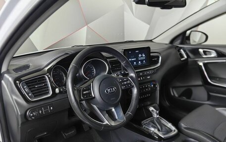 KIA cee'd III, 2019 год, 1 625 000 рублей, 17 фотография