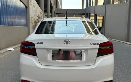 Toyota Vios III, 2022 год, 996 888 рублей, 6 фотография