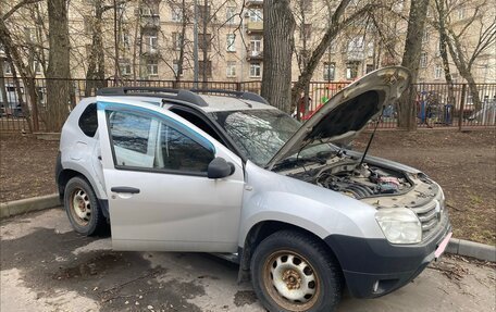 Renault Duster I рестайлинг, 2014 год, 650 000 рублей, 2 фотография