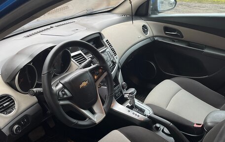 Chevrolet Cruze II, 2011 год, 630 000 рублей, 4 фотография