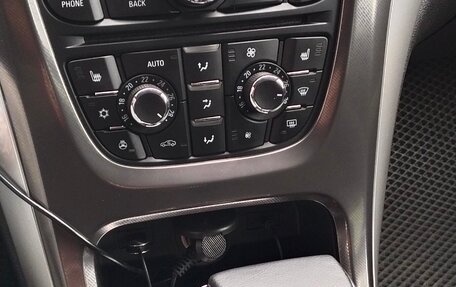 Opel Astra J, 2011 год, 890 000 рублей, 3 фотография