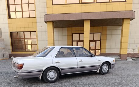 Toyota Crown, 1990 год, 600 000 рублей, 2 фотография