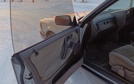 Toyota Crown, 1990 год, 600 000 рублей, 10 фотография