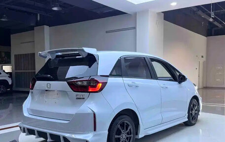 Honda Fit, 2022 год, 1 180 888 рублей, 5 фотография