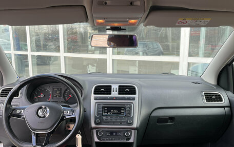 Volkswagen Polo VI (EU Market), 2016 год, 1 150 000 рублей, 17 фотография