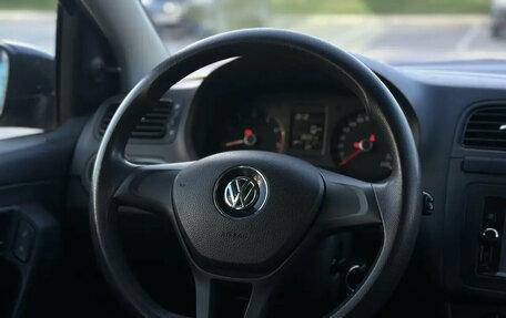 Volkswagen Polo VI (EU Market), 2015 год, 1 030 000 рублей, 8 фотография