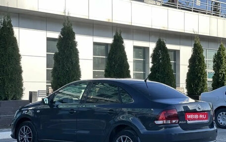 Volkswagen Polo VI (EU Market), 2015 год, 1 030 000 рублей, 4 фотография