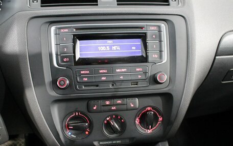 Volkswagen Jetta VI, 2014 год, 799 000 рублей, 10 фотография