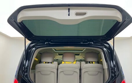Mercedes-Benz V-Класс, 2025 год, 9 500 000 рублей, 27 фотография