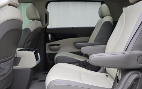 KIA Carnival, 2025 год, 4 878 000 рублей, 12 фотография