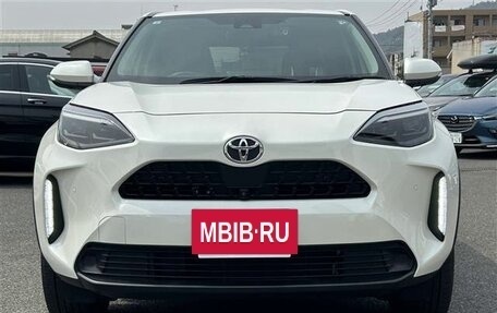 Toyota Yaris Cross, 2023 год, 1 597 000 рублей, 2 фотография