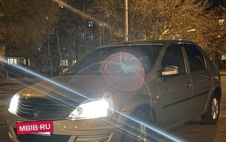 Renault Logan I, 2013 год, 850 000 рублей, 2 фотография