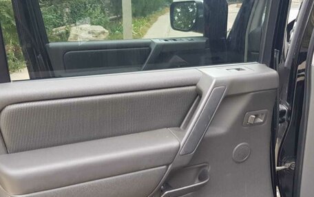 Nissan Armada II, 2007 год, 1 250 000 рублей, 8 фотография