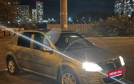 Renault Logan I, 2013 год, 850 000 рублей, 4 фотография