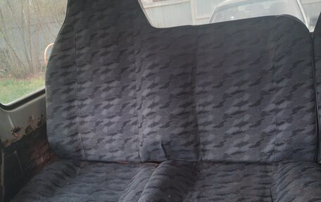 ЛуАЗ 3151, 2001 год, 357 000 рублей, 6 фотография