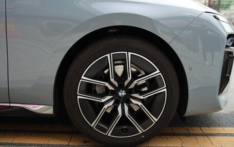 BMW 7 серия, 2025 год, 14 000 000 рублей, 5 фотография