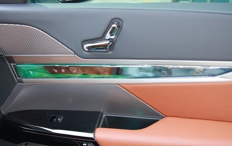 BMW 7 серия, 2025 год, 14 000 000 рублей, 12 фотография