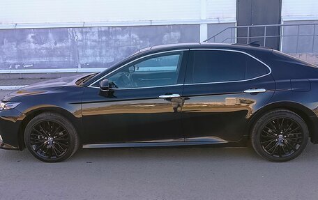 Toyota Camry, 2022 год, 3 200 000 рублей, 12 фотография