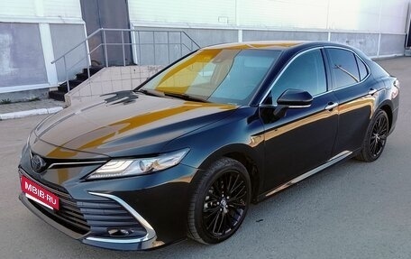 Toyota Camry, 2022 год, 3 200 000 рублей, 13 фотография