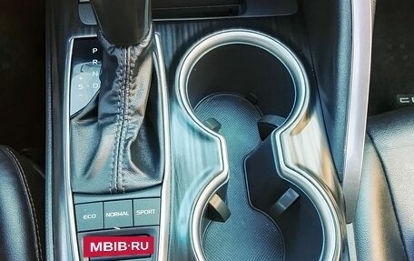 Toyota Camry, 2022 год, 3 200 000 рублей, 28 фотография