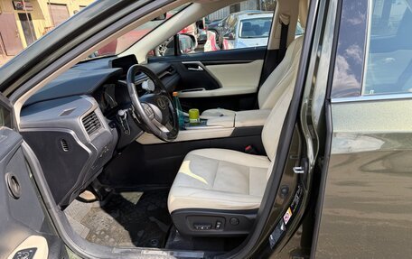 Lexus RX IV рестайлинг, 2019 год, 3 500 000 рублей, 13 фотография