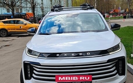 CheryExeed TXL, 2022 год, 2 190 000 рублей, 3 фотография