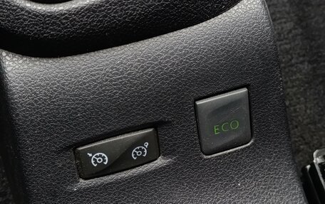 Renault Kaptur I рестайлинг, 2019 год, 1 800 000 рублей, 22 фотография