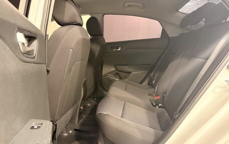 Hyundai Solaris II рестайлинг, 2021 год, 1 540 000 рублей, 16 фотография