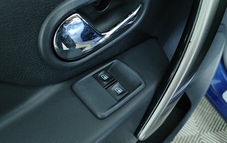 Renault Logan II, 2016 год, 685 000 рублей, 20 фотография