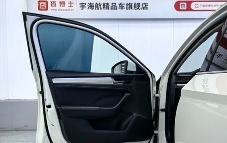 Skoda Superb III рестайлинг, 2021 год, 1 670 000 рублей, 6 фотография