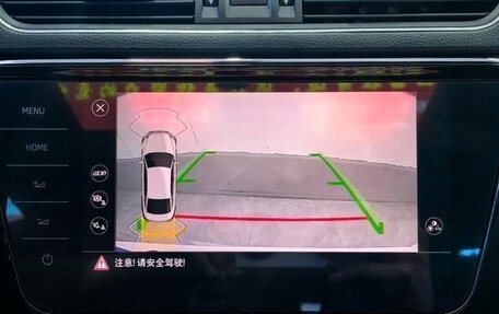 Skoda Superb III рестайлинг, 2021 год, 1 670 000 рублей, 10 фотография