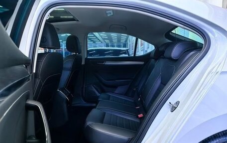 Skoda Superb III рестайлинг, 2021 год, 1 670 000 рублей, 14 фотография